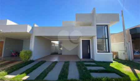 Casa à venda com 3 suítes no condomínio Residencial Quebec, São Carlos - SP