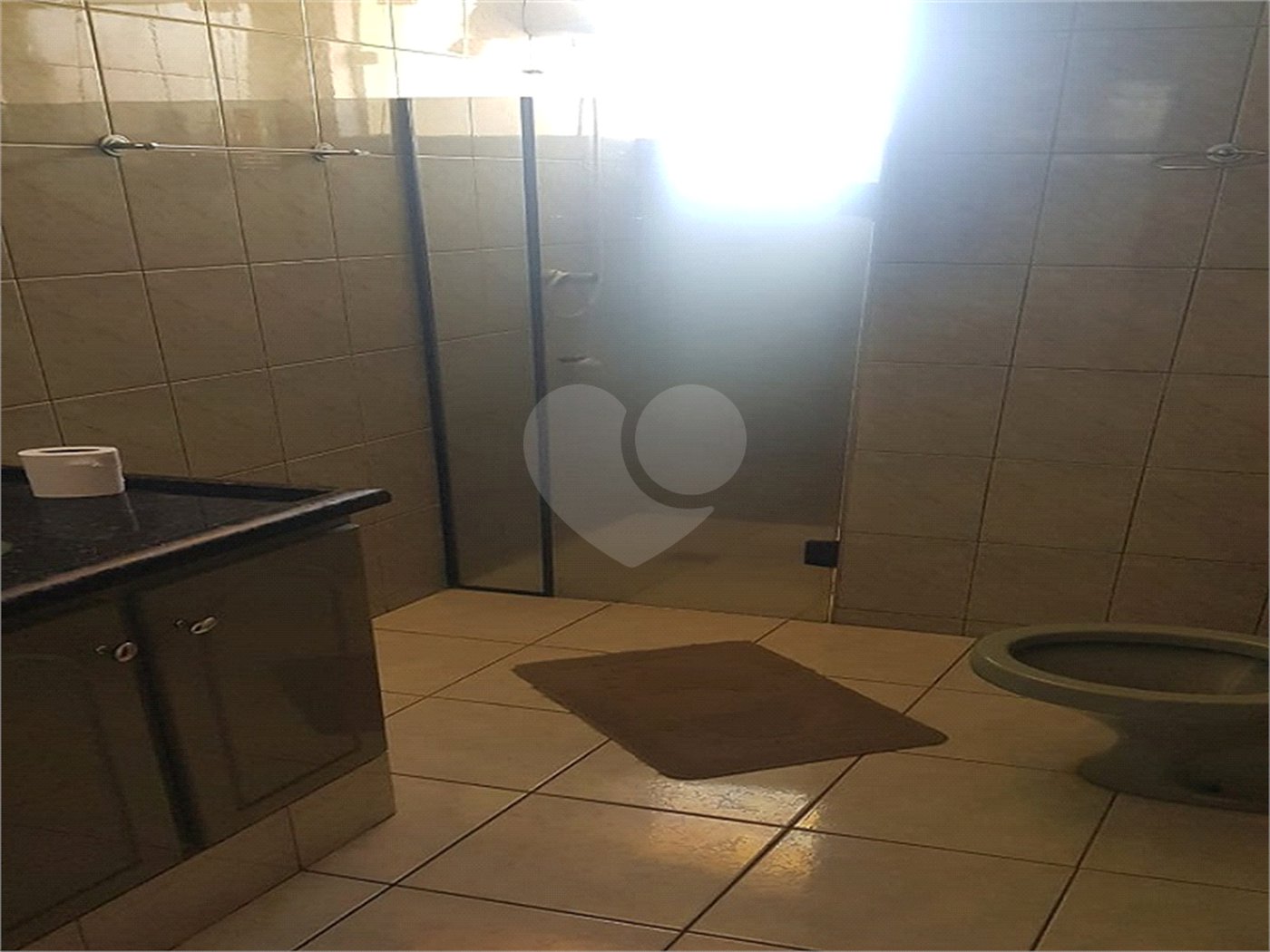 Sobrado à Venda no Parque Fehr – 3 Dormitórios e Área Gourmet em Rua Tranquila