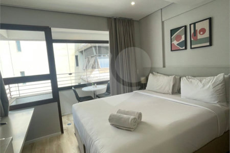 Studio - Jardim Paulista