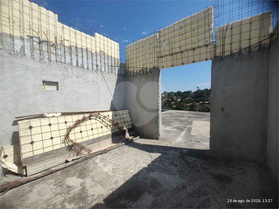 Terreno 810 metros à venda em Atibaia com projeto aprovado exclusivo de alto padrão com construção inacabada