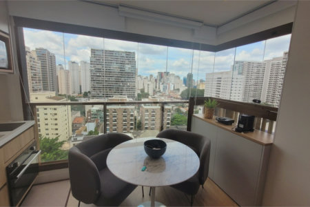 Studio sofisticado, totalmente mobiliado e pronto para morar