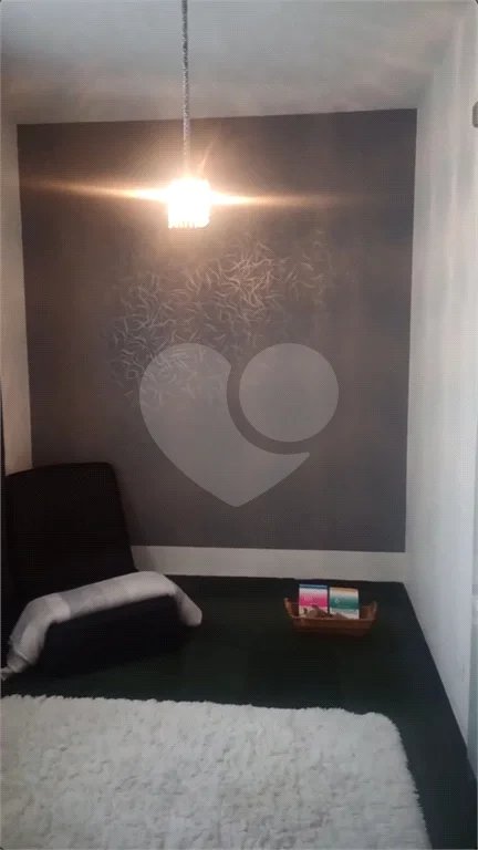 Sobrado de 242 m² com 3 Suítes e 4 Vagas de Garagem no Ipiranga