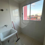 Apartamento no Condomínio Residencial Clarice.