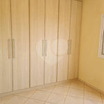 Apartamento no Condomínio Monte Verde.