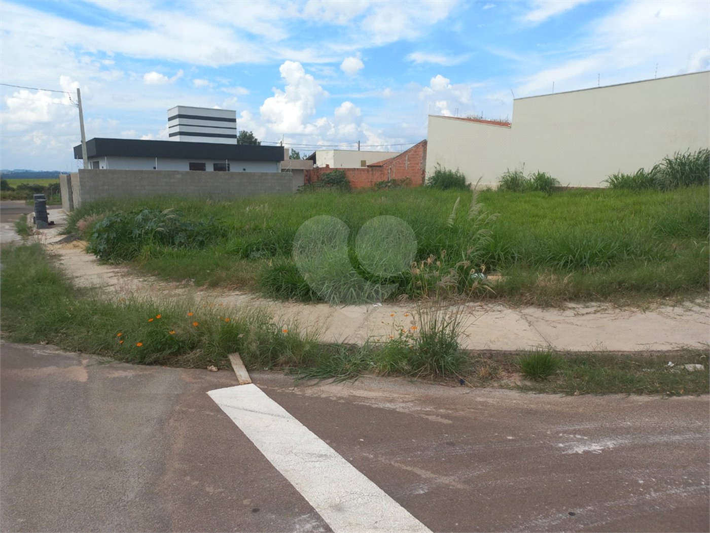 Terreno com 250,00 m² .