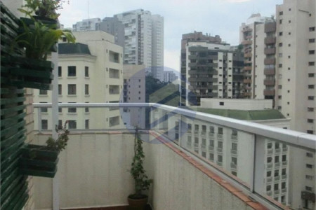 Duplex à venda com 2 quartos, sendo 1 suíte, em Vila Sônia, São Paulo - SP