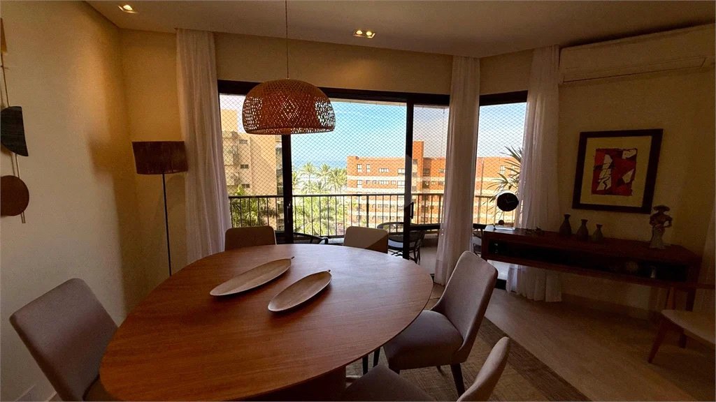 Apartamento à venda com 3 quartos, sendo 2 suítes, em Riviera de São Lourenço, Bertioga, SP