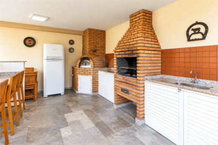 Apartamento de 84 m² no Centro de São Bernardo do Campo, com 2 dormitórios + 1 reversível, varanda gourmet com churrasqueira e lazer completo de clube.