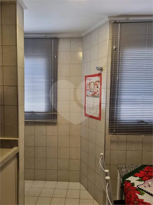 Apartamento tipo kit net á venda centro de Indaiatuba, sem vaga de garagem.