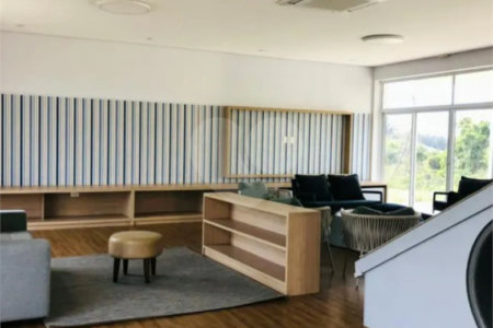 Indaiatuba - Villa dos Pinheiros - terreno com 680,37 ms - R$ 1.490.000,00 - condominio - R$ 1.450,00 - iptu - R4 520,00 - Com segurança inteligente, fiação e internet por fibra ótica subterrâneas, gás encanado e uma exuberante área verde preservada com nascentes naturais, Salão de festas, lounge
