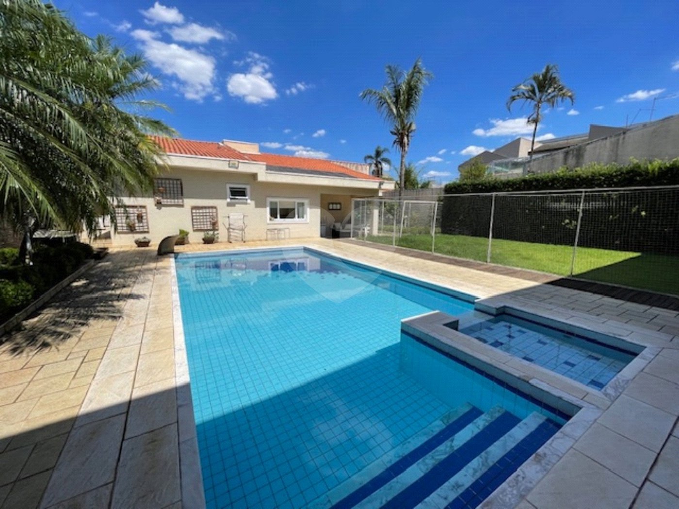 Casa térrea com lazer à venda na Chácara Mafalda/Vila Formosa, 4 quartos (suítes)