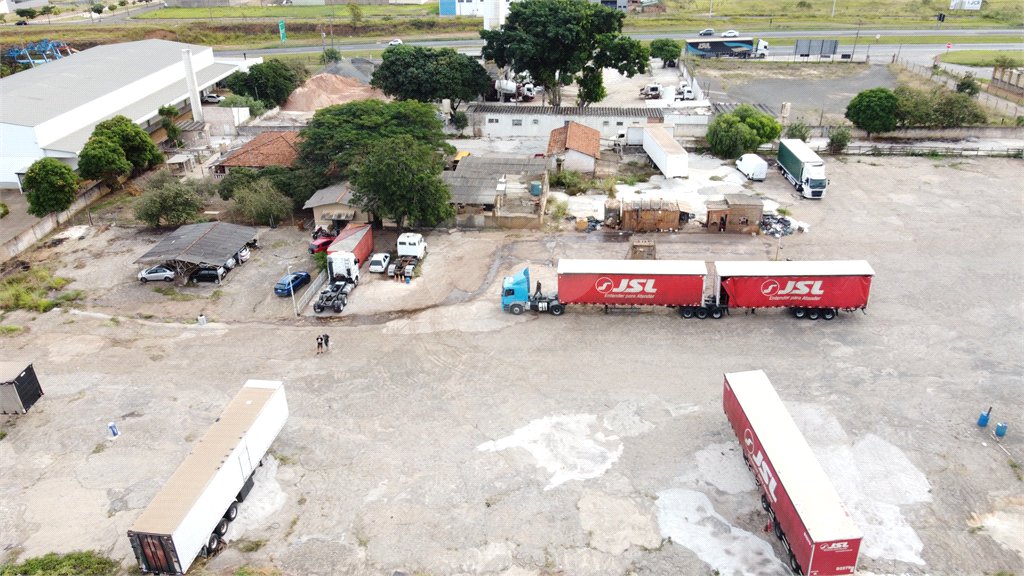 Área de terra a Venda na Margem da Rodovia Washington Luiz KM/230 - São Carlos/SP
