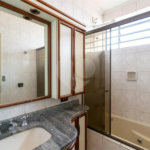 Casa à venda com 200m², 4 quartos e 2 vagas