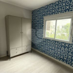 Apartamento de 155 m² com 4 dormitórios, varanda e 2 vagas de garagem. Condomínio com piscinas adulto, infantil e aquecida, lazer e portaria 24 horas.