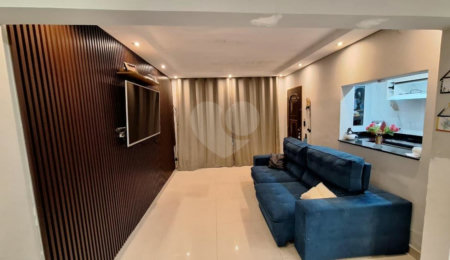 Casa à venda com 2 quartos, sendo 1 suíte,  em Vila Luzita, Santo André, SP