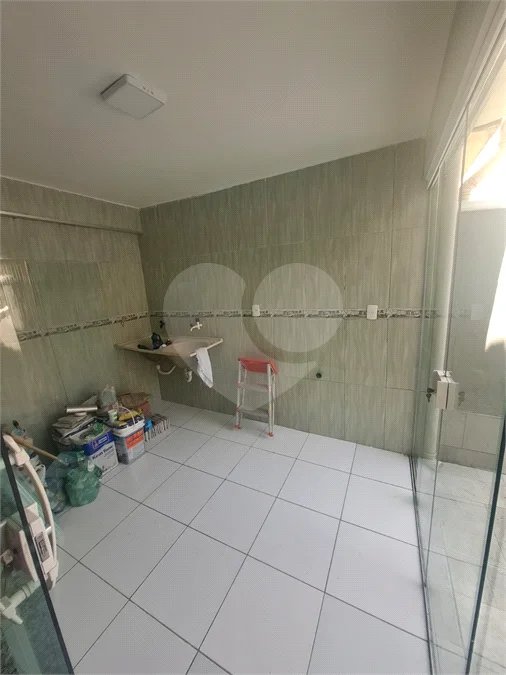 LINDA CASA DUPLEX EM CONDOMÍNIO – PRÓXIMA AO PARK SHOPPING - Aceita financiamento bancário e FGTS