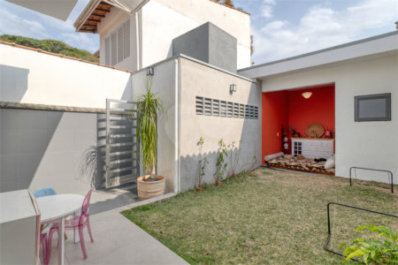 Casa à venda com 3 quartos, sendo 1 suíte, em Granja Julieta, São Paulo, SP