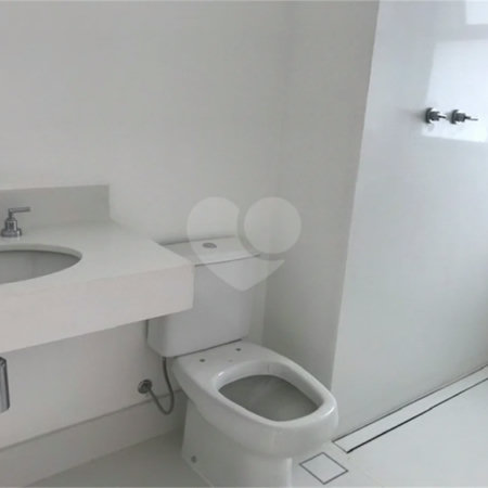 Apartamento com 3 suítes à venda no Jardim América - SP