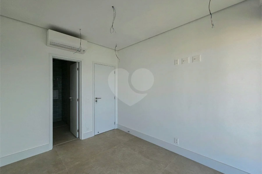 Apartamento à venda com 4 suítes em Riviera de São Lourenço, Bertioga, SP