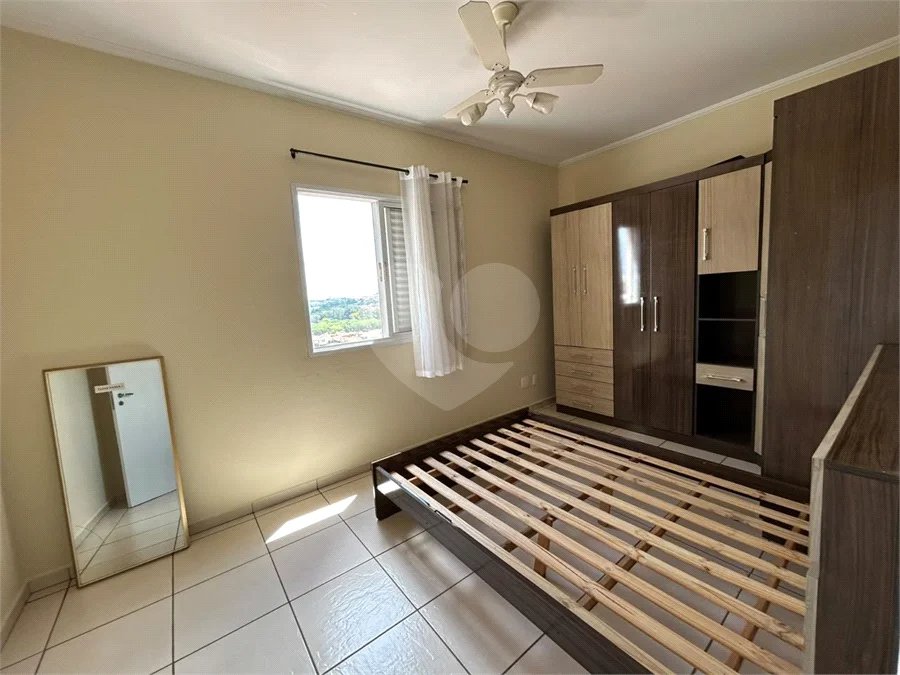 Salto- Sp - Locação - apto com 75 ms - mobiliado -Edificio Vivendas da Vila II - sexto andar - Apto mobiliado - 2 dorms, sala 2 ambiente, cozinha planejada, lavanderia, banheiro social, sacada, 01 vaga de garagem coberta - Aluguel - R$ 1.600,00 mais condominio - R$ 1.050.00 - iptu - R$ 100,00
