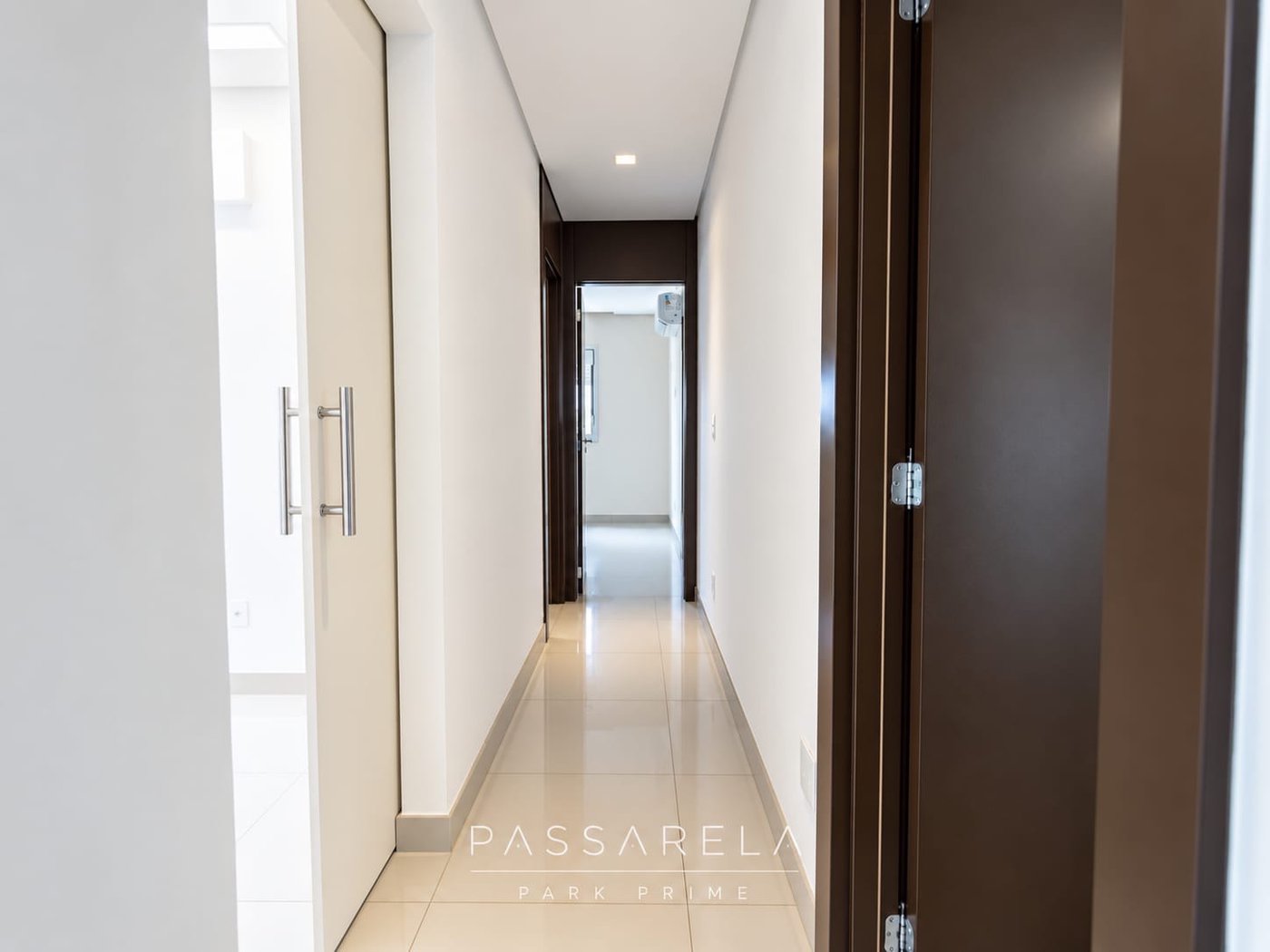 Apartamento à venda ou para alugar com 4 quartos, sendo 3 suítes, em Vivendas do Bosque, Campo Grande, MS