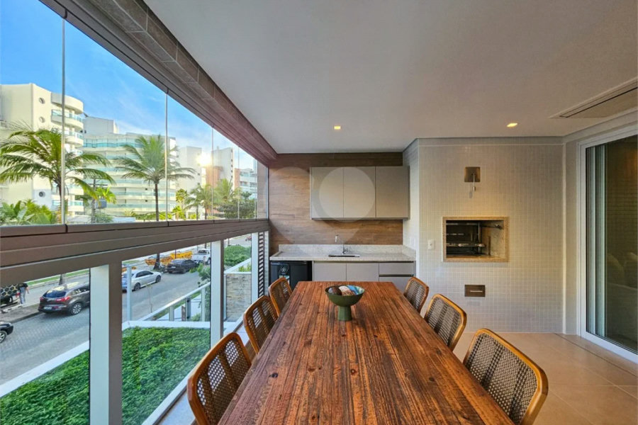 Apartamento à venda com 3 suítes em Riviera de São Lourenço, Bertioga, SP