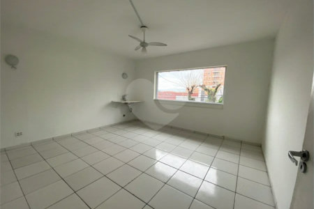 Casa à venda no Jardim Aida, com 137 m²