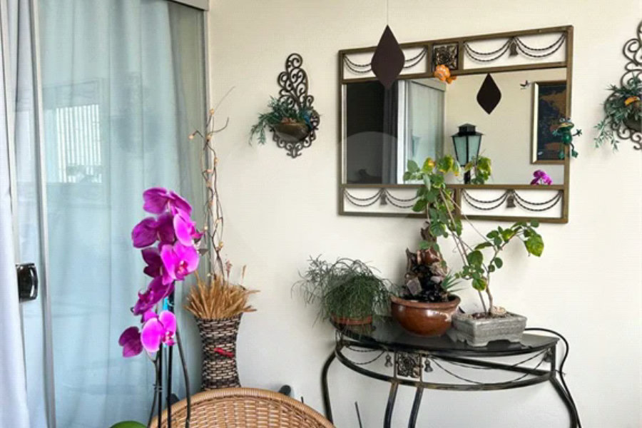 Apartamento amplo com 02 dormitórios, 01 suíte