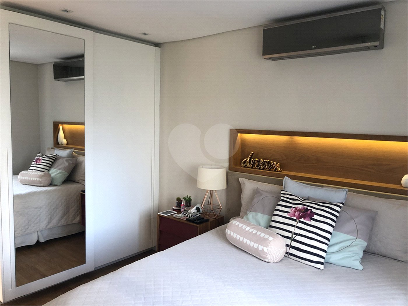 Pronto para morar: apartamento semi mobiliado de 127 m² com 3 dormitórios no Jardim Paulista