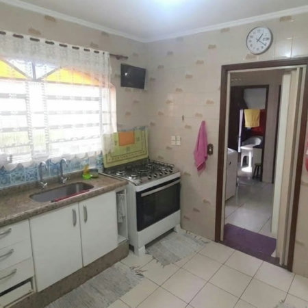 Sobrado à venda com 3 quartos, sendo 1 suíte, em Jardim Sarah, São Paulo - SP