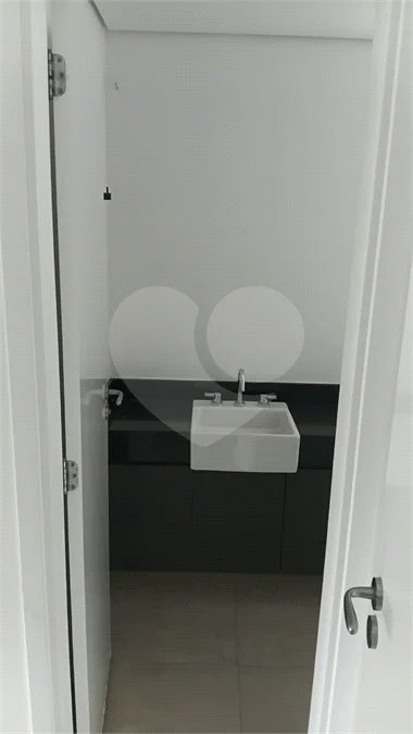 Apartamento LOCAÇÃO! 03 Dormitório, Varanda Gourmet com churrasqueira. Próximo metrô Santana