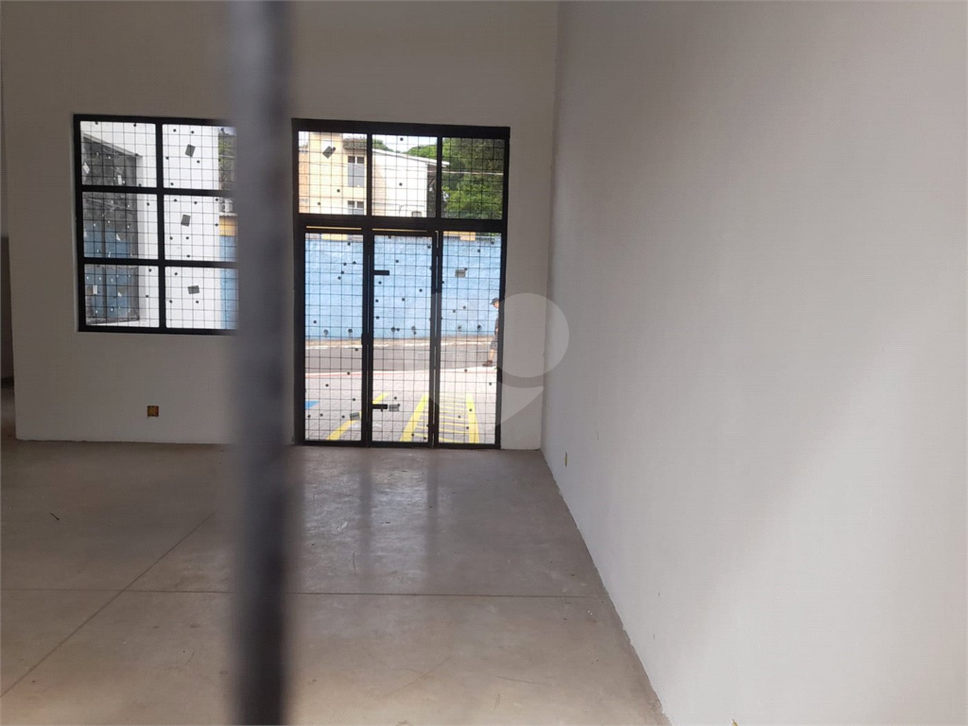 Imóvel Comercial na Rua Miguel Petroni – Localização Estratégica em Frente ao Campus da USP 1