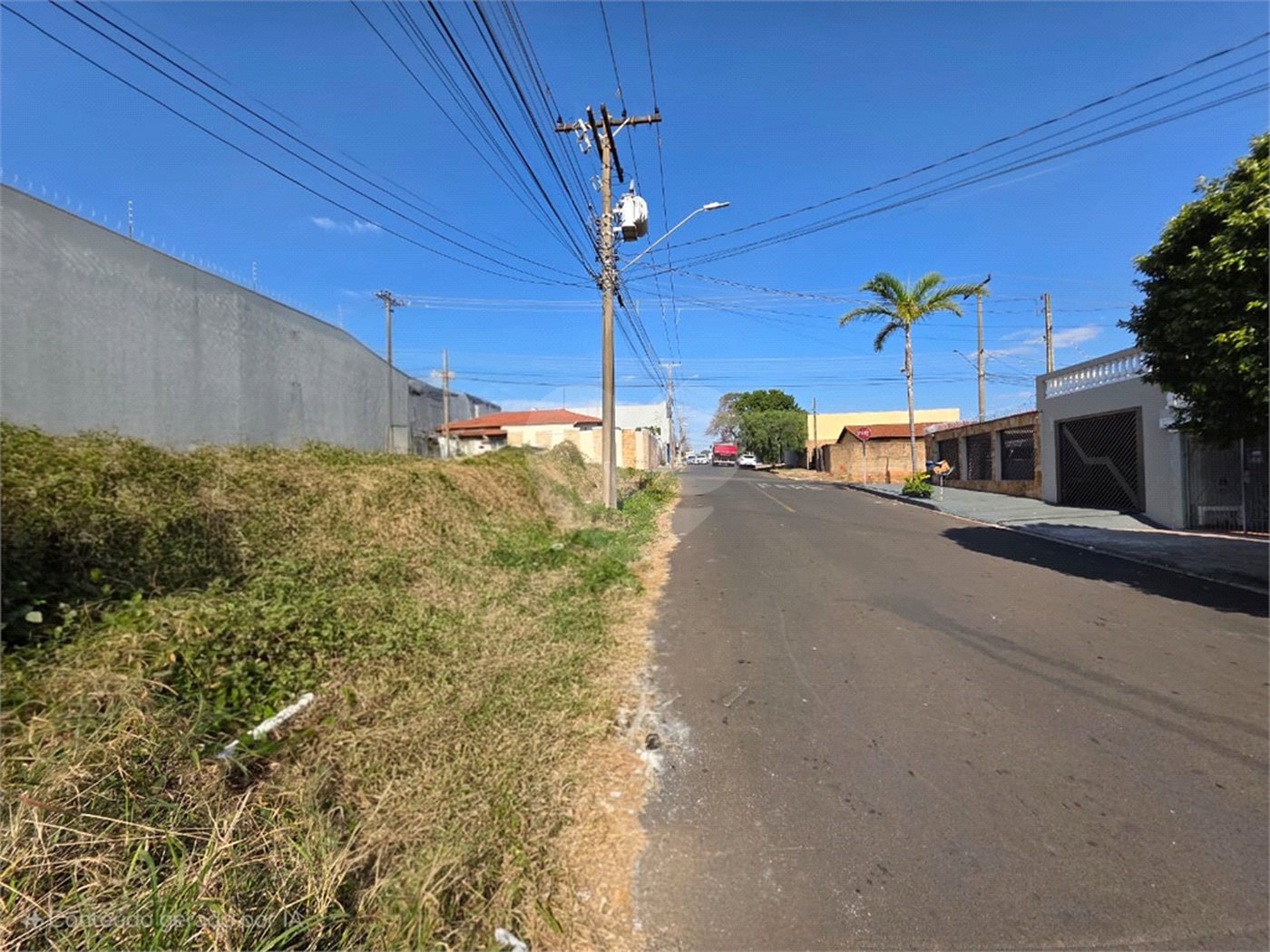 Terreno 8,5 X 25, próximo ao Jau serve no jardim das torres.