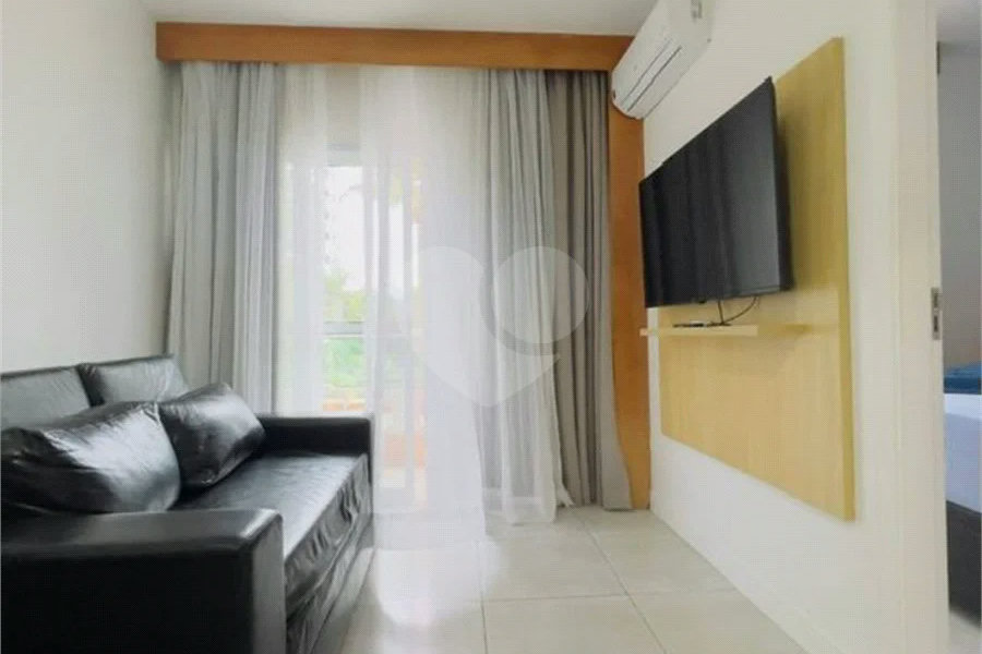 Apartamento à venda com 1 suíte em Riviera de São Lourenço, Bertioga, SP