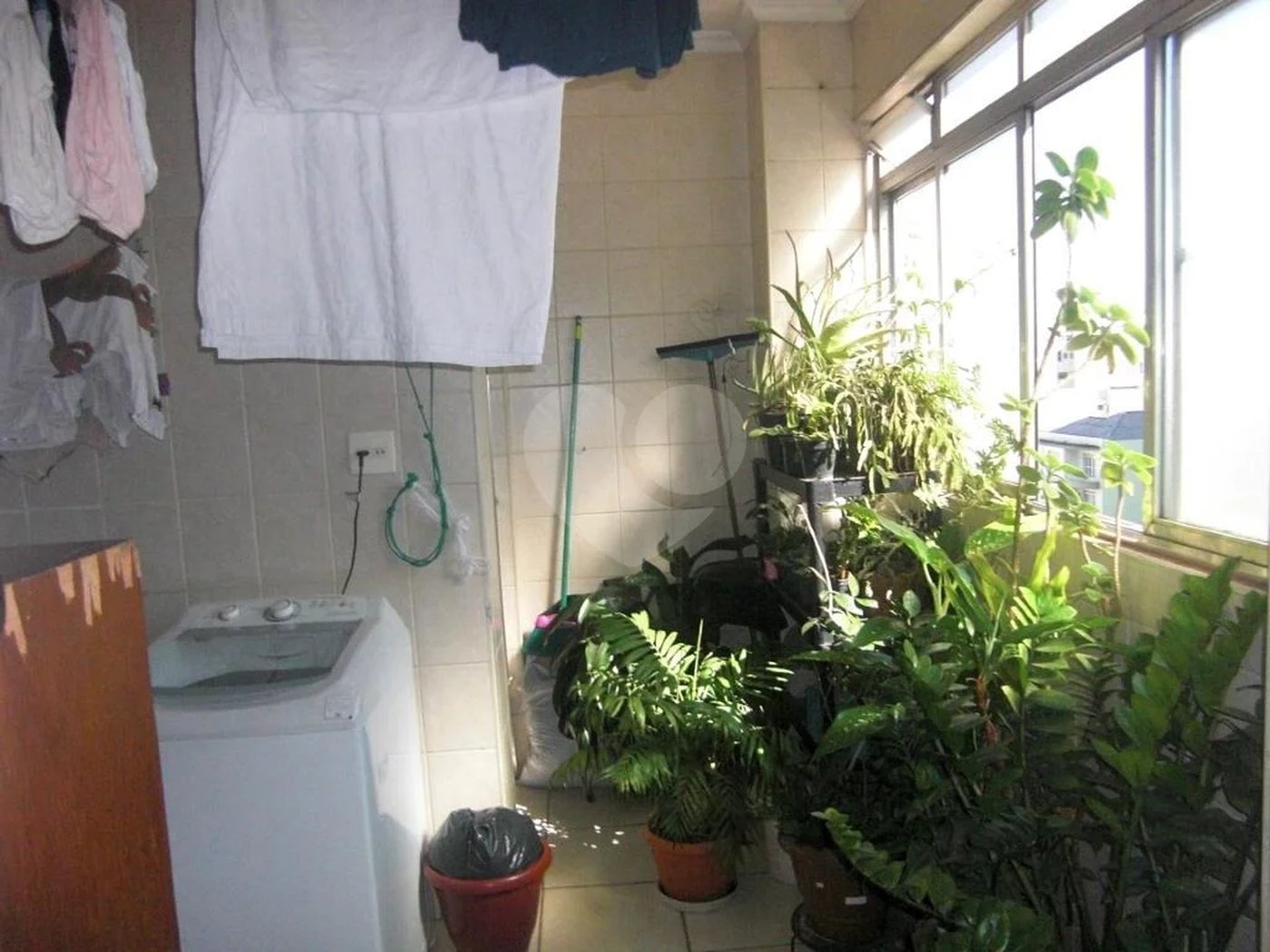 Campos Elíseos -Apto 143m² - 03 quartos - 01 Suíte - 01 Vaga.