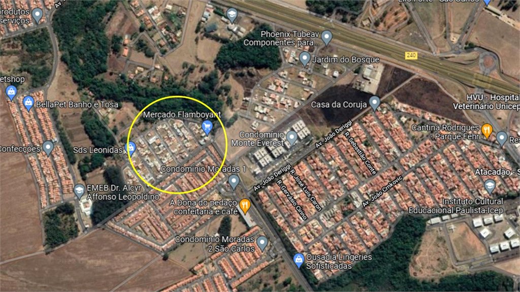 Terreno com 160,00 m² de área total.