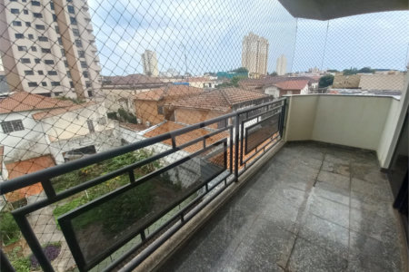 Apartamento para venda ou locação no Ed. Alexandre Previero