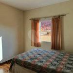 Casa térrea e espaçosa no centro da cidade por apenas R$370.000,00!!! Vamos agendar uma visita?