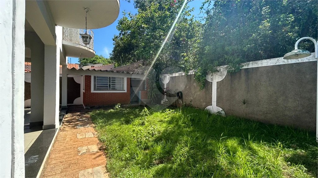 Venda Casa com 4 Dormitórios no Parque Santa Cecília