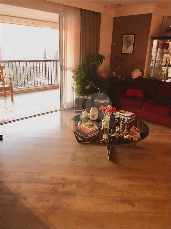 Apartamento a venda na Mooca