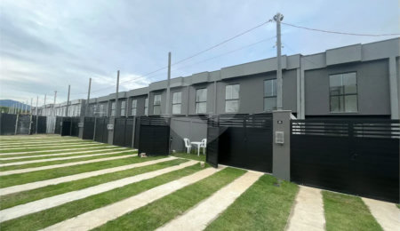 Casa à venda com 2 quartos em Inhoaíba, Rio de Janeiro, RJ