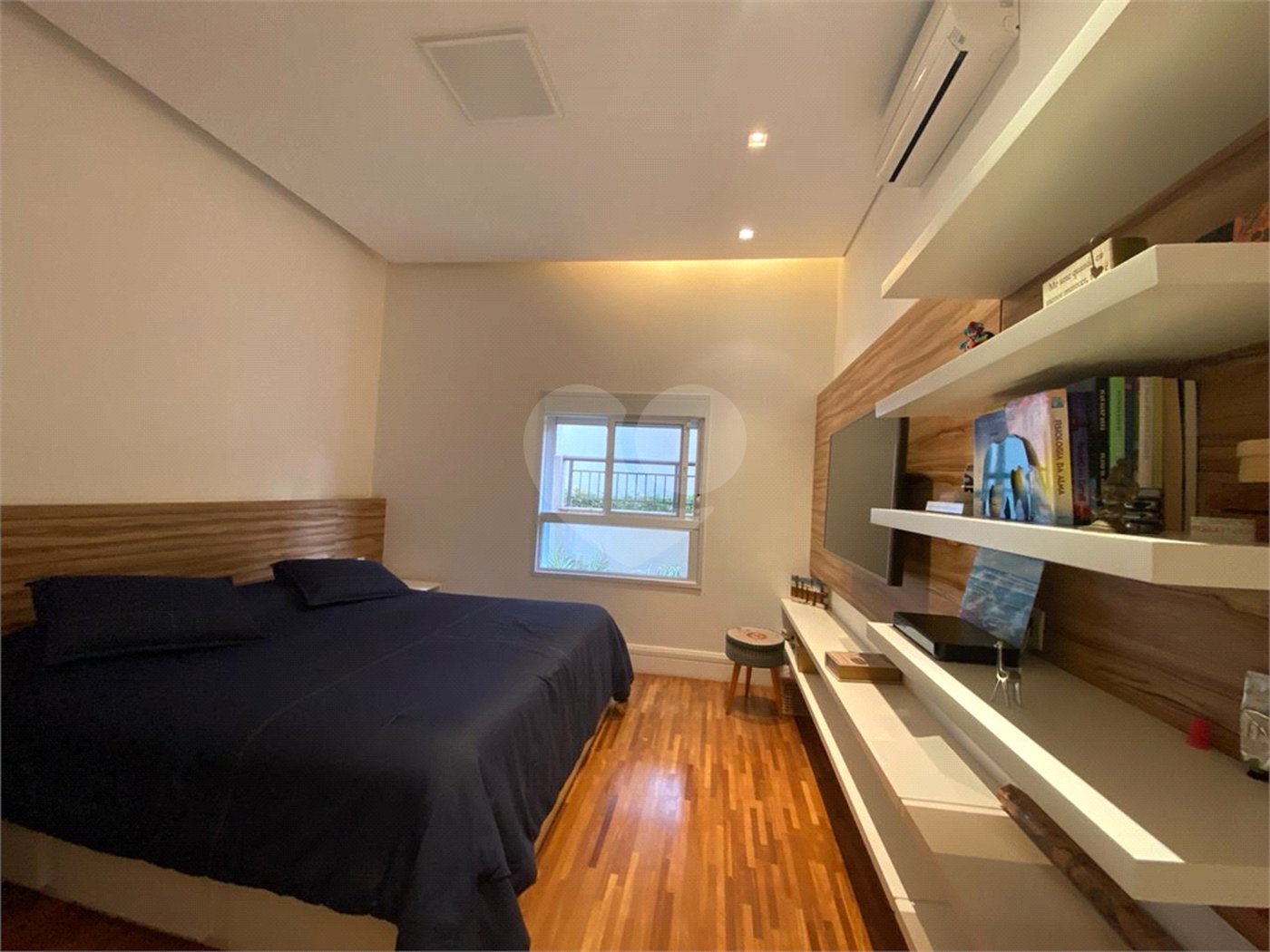 Apartamento Garden na Mooca de 322m² com 3 suítes e 5 vagas.