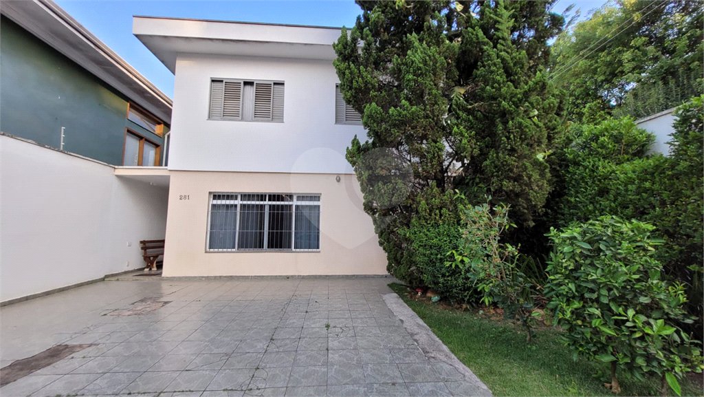 Casa de Vila à venda com 3 suítes em Brooklin, São Paulo, SP