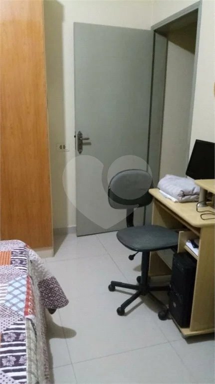 Sobrado com 212m² , 3 dormitórios , 2 vagas , à venda em Santo André.