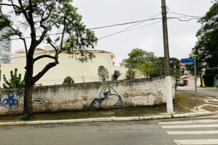 Terreno em Campo Belo