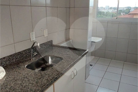 Apartamento 1 dormitório no Condomínio Parque das Violetas