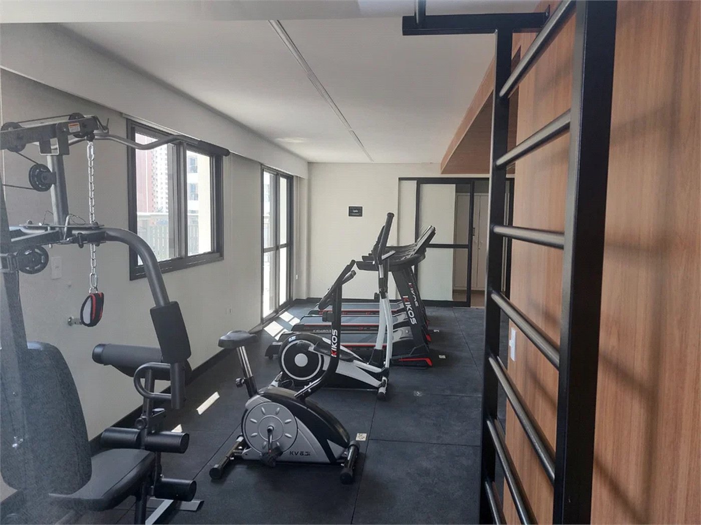 Studio moderno em Pinheiros – A poucos passos do Metrô Oscar Freire!
