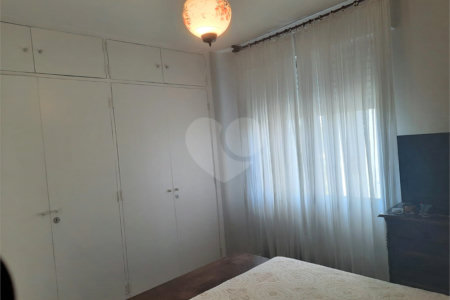 Apartamento à venda com 3 quartos, sendo 1 suíte,  em Alto da Boa Vista, São Paulo, SP