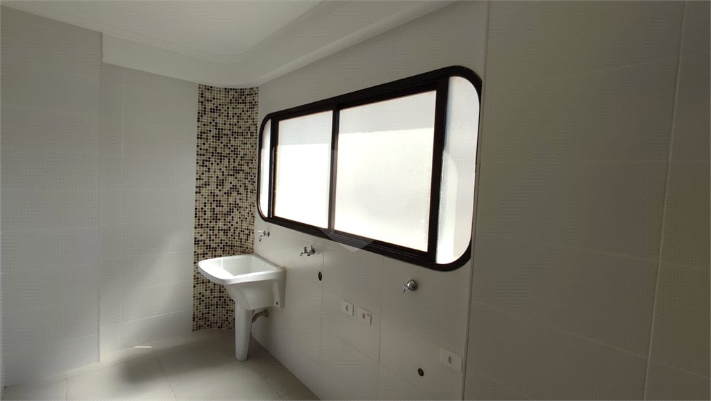 Apartamento de 3 dormitórios à Venda - Jardim Bethânia