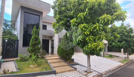 Casa à venda com 3 quartos, sendo 2 suítes, no condomínio Jardim Botânico, Bady Bassitt - SP